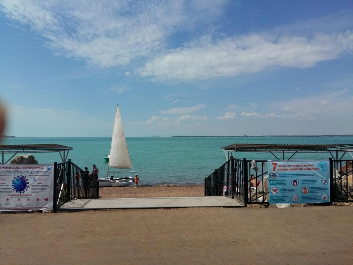 Семейная Зона Отдыха Lafa Hotel Balqash Ngoại thất bức ảnh